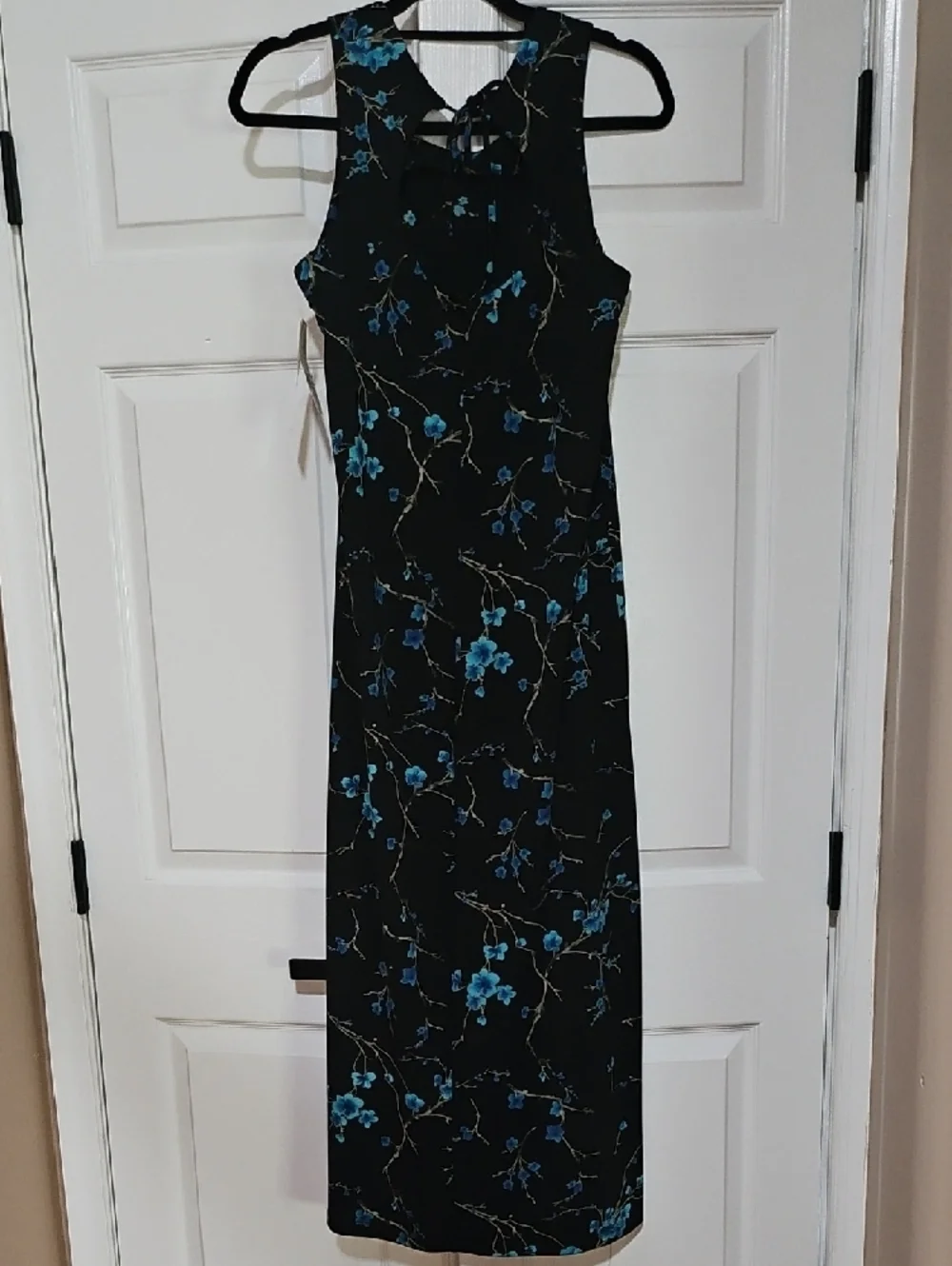 AGB Black Maxi Dress with Blue Floral Print - Picture 5 of 14
